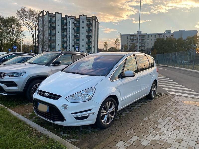 Usata Ford S-MAX S 163 CV (119 kW) 2011 Bianco Monovolume