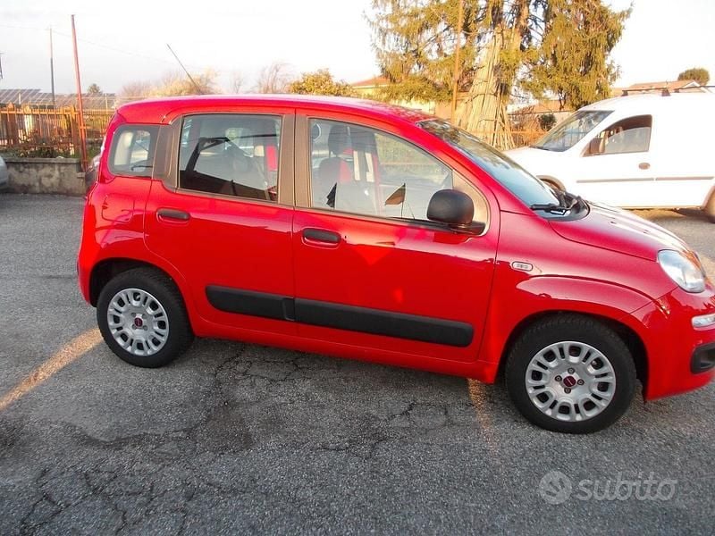 Usata Fiat Panda 2019 Rosso Utilitaria