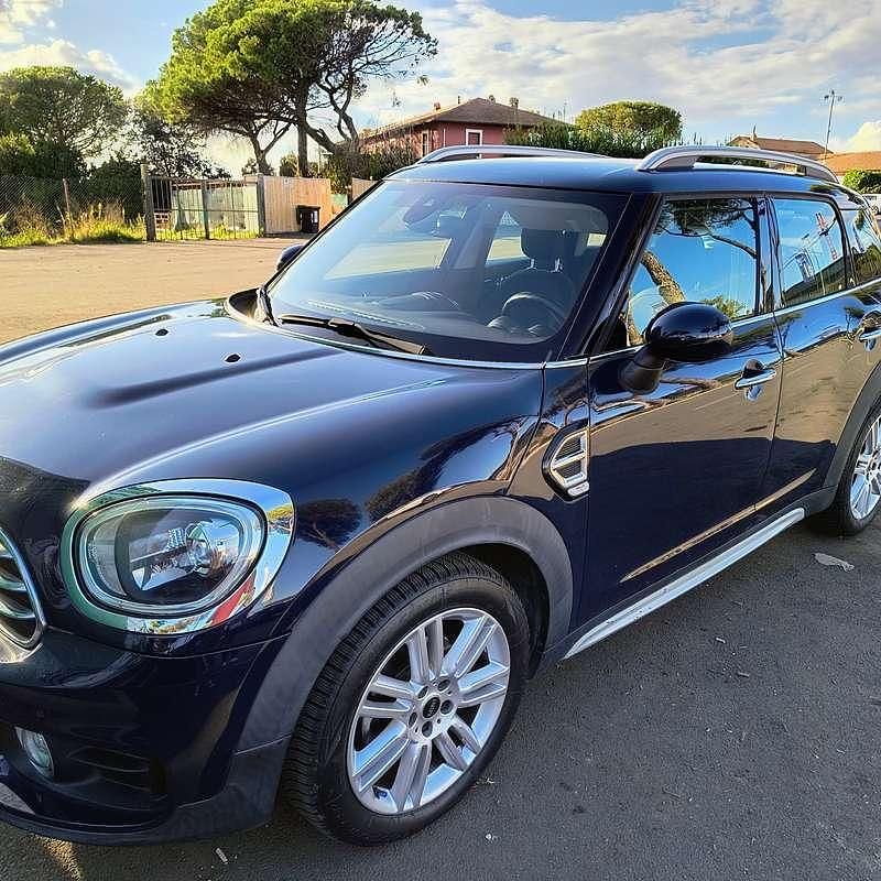 Blu/azzurro Usata 2018 Mini One D Countryman Hype SUV | 16.800 € (Buon prezzo) - Immagine 1/4