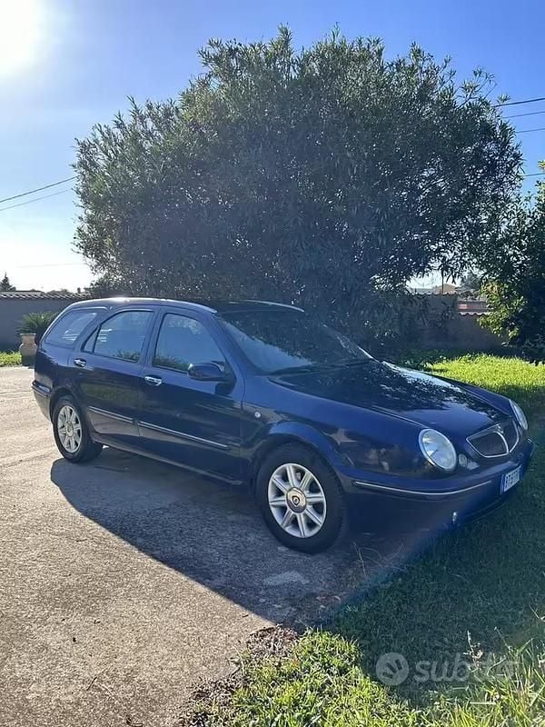 Usata Lancia Lybra 2001 Station wagon