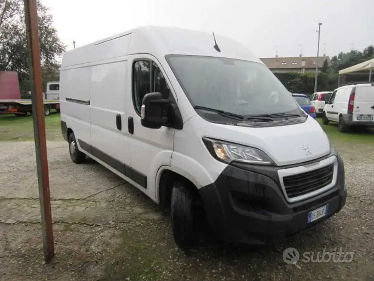 Usata Peugeot Boxer S 140 CV (102 kW) 2021 Bianco Furgone
