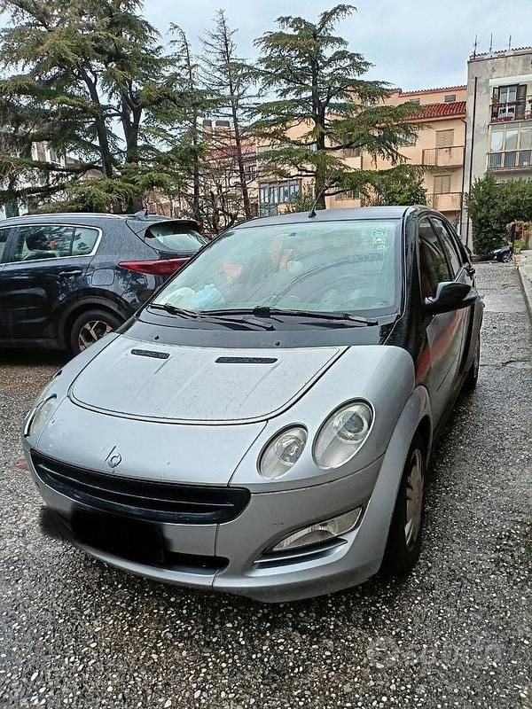 Usata 2005 Smart ForFour Utilitaria | 600 € (Buon prezzo) - Immagine 1/4