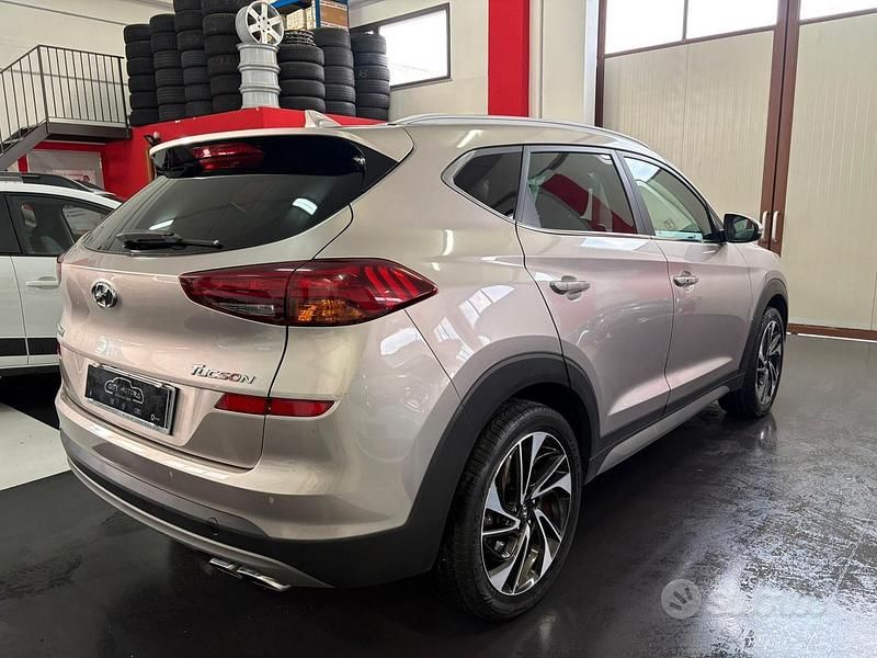 Usata Hyundai Tucson XPrime 136 CV (100 kW) 2018 Marrone SUV