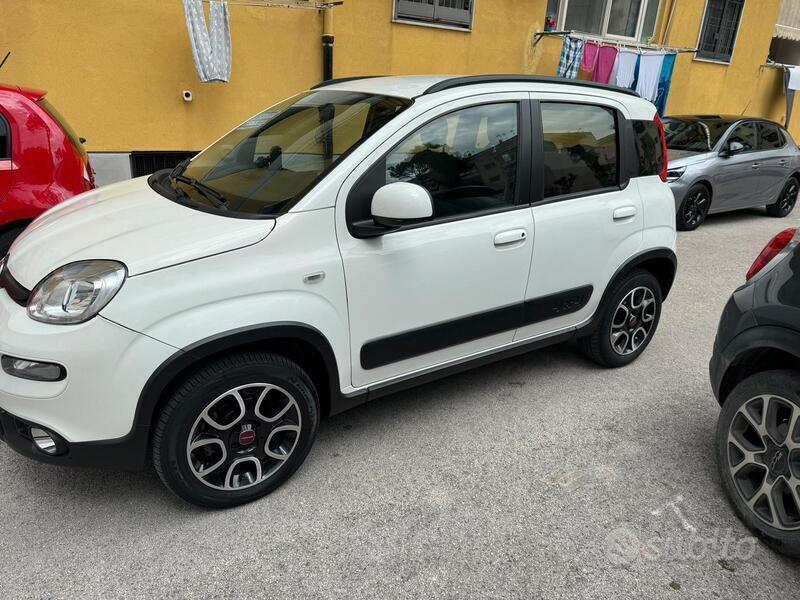 Usato 2013 Fiat Panda 4x4 Diesel 80 CV (10.000 €)