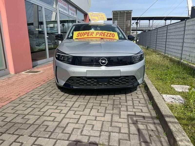 Nuova Opel Corsa 75 CV (55 kW) 2026 Gray Utilitaria