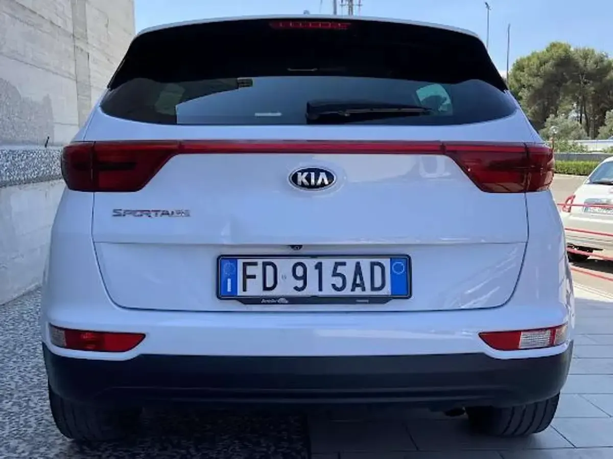 Usata Kia Sportage 116 CV (85 kW) 2016 Bianco SUV