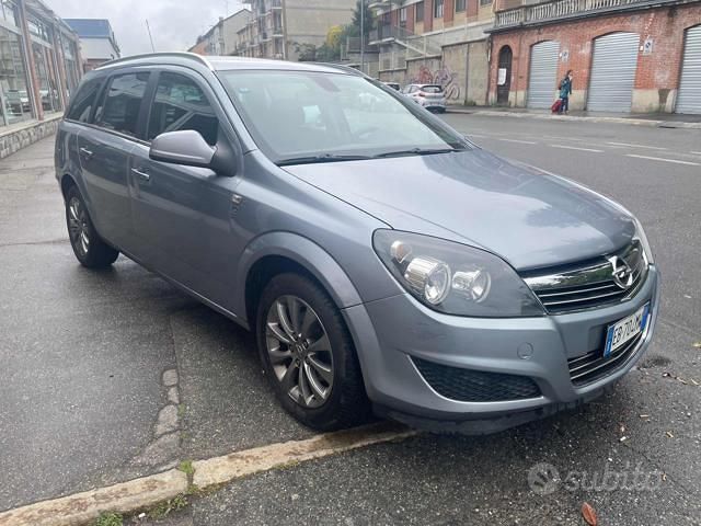 Occasion Opel Astra Enjoy 116 ch (85 kW) 2010 Gris Break