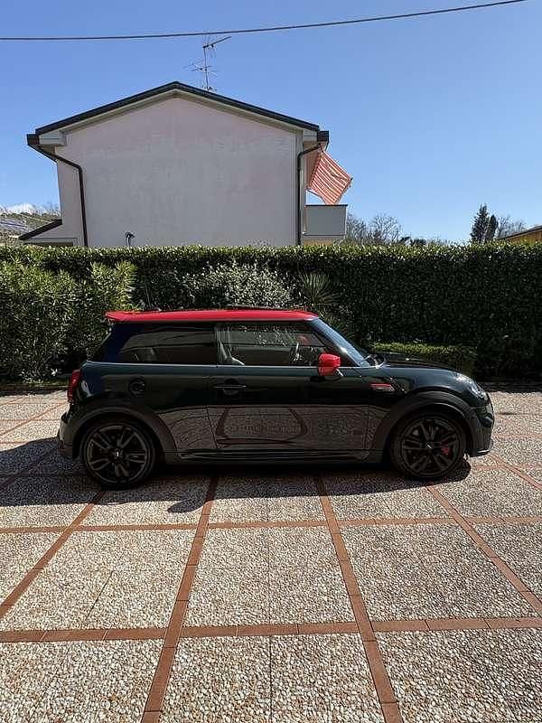 Usata Mini John Cooper Works 231 CV (169 kW) 2021 Verde Utilitaria