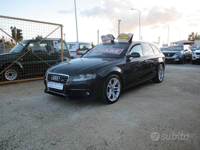 Nero Usata 2011 Audi A4 Station wagon | 7490 € (Buon prezzo) - Immagine 1/4