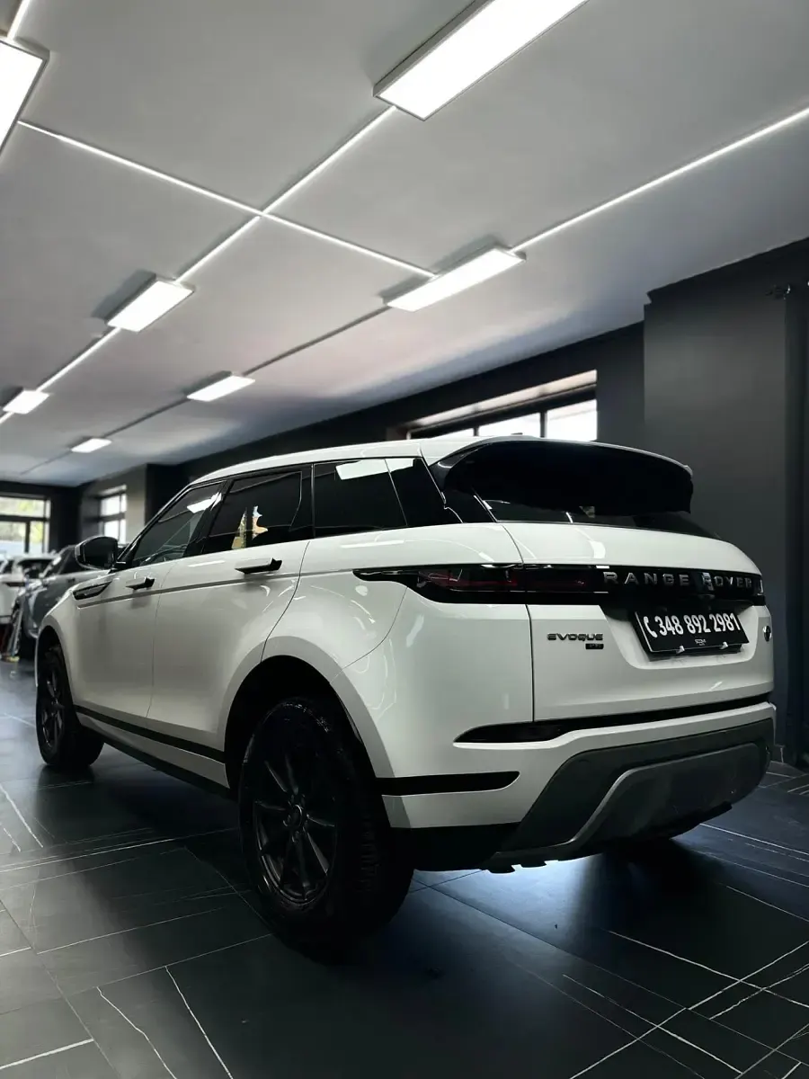 Usata Land Rover Range Rover evoque HSE 150 CV (110 kW) 2019 Bianco SUV