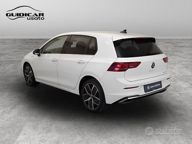 Nuova VW Golf VIII S 2025 Bianco Berlina