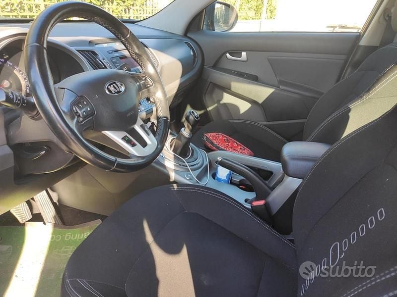 Usata Kia Sportage 135 CV (99 kW) 2016 Grigio SUV