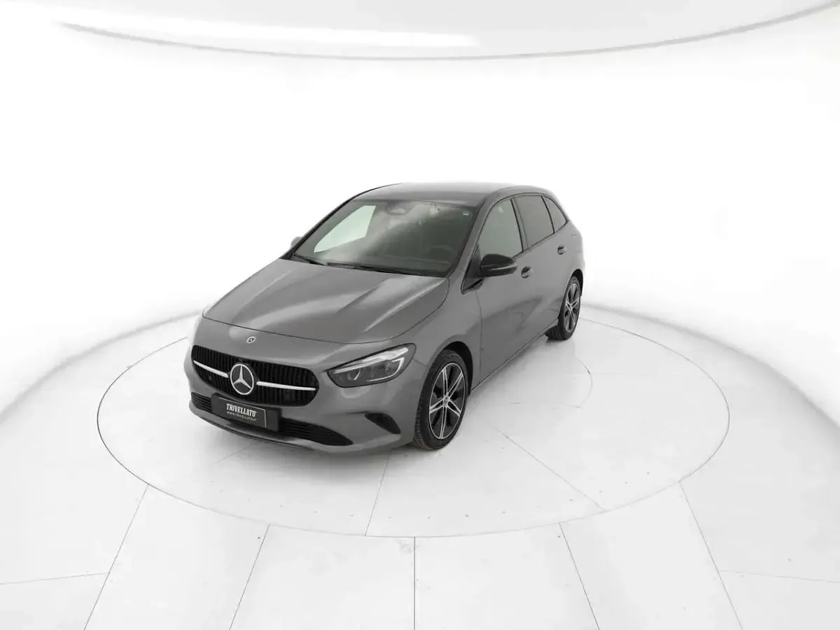 Usata Mercedes B250 Advanced 218 CV (160 kW) 2025 Utilitaria