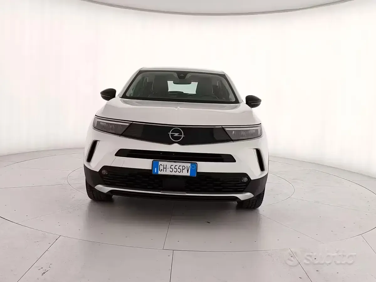 Usata Opel Mokka Elegance 110 CV (80 kW) 2021 Bianco SUV