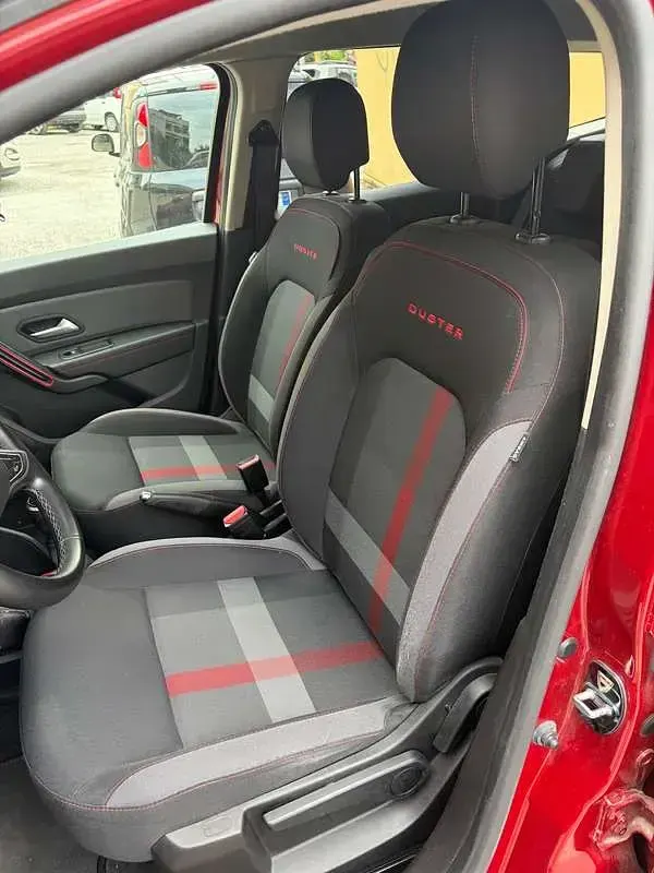 Usata Dacia Duster 114 CV (83 kW) 2019 Rosso SUV