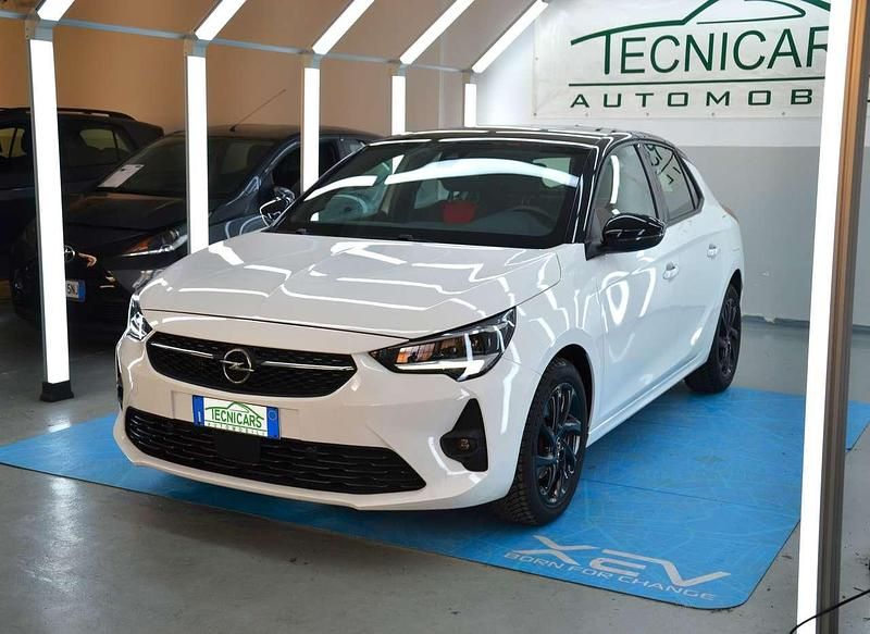 Usata Opel Corsa GS Line 101 CV (74 kW) 2021 Bianco Utilitaria