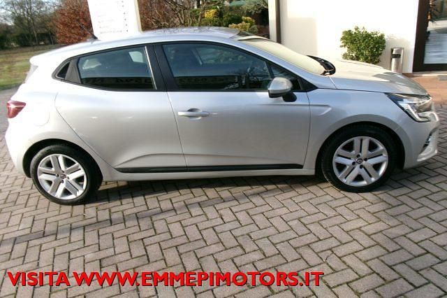 Brugt Renault Clio V Business 91 HK (66 kW) 2022 Grå Sedan