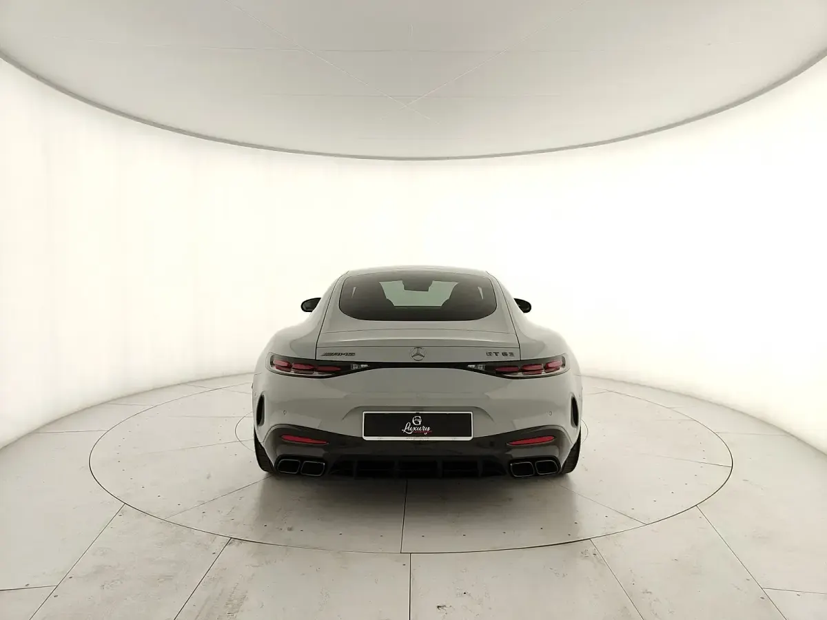 Usata Mercedes AMG GT 63 Premium Plus 585 CV (430 kW) 2024 Grigio Coupé