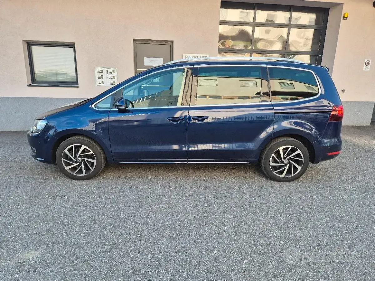Usata VW Sharan 184 CV (135 kW) 2018 Bluazzurro Monovolume