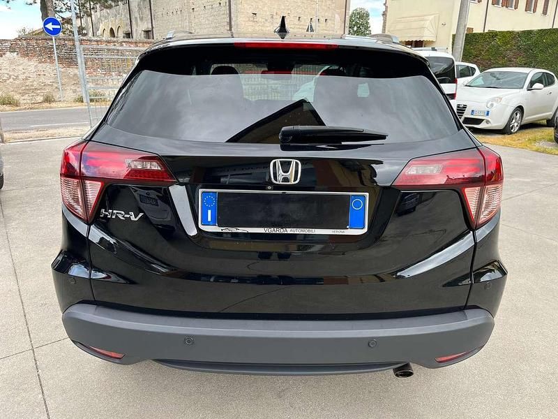 Usata Honda HR-V Executive 131 CV (96 kW) 2017 Nero metallizzato SUV