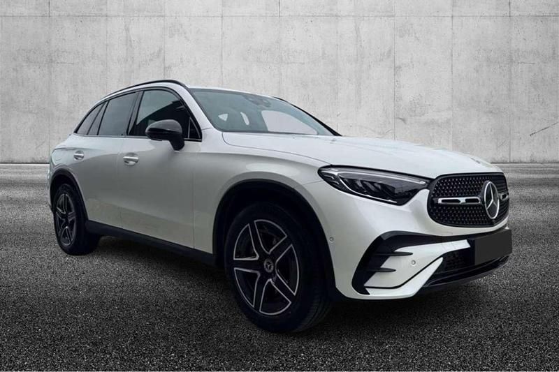 Bianco Usata 2023 Mercedes GLC220 Advanced SUV | 56.950 € (Cara) - Immagine 1/4