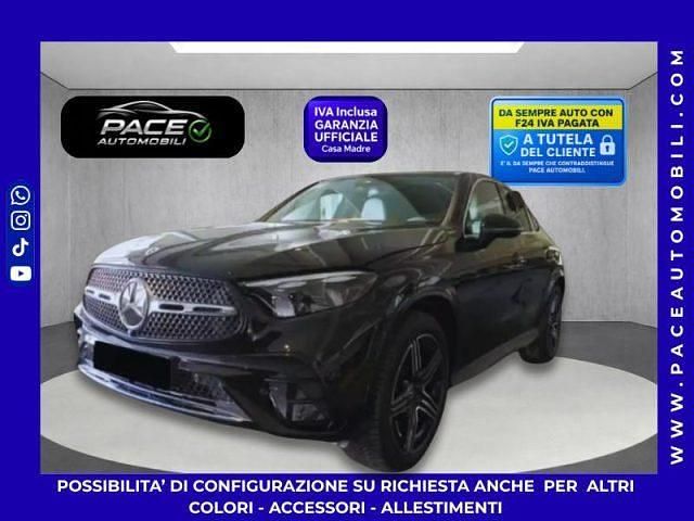 Nero metallizzato Usata 2025 Mercedes GLC200 Premium SUV | 61.400 € (Buon prezzo) - Immagine 1/4