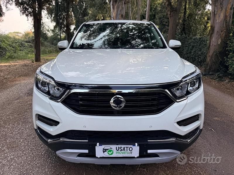 Usata SsangYong Rexton 181 CV (133 kW) 2019 Bianco SUV