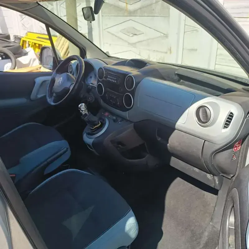 Usata Citroën Berlingo XTR 120 CV (88 kW) 2012 Argento Monovolume