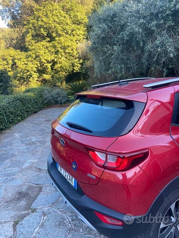 Usata Kia Stonic 116 CV (85 kW) 2018 Rosso SUV