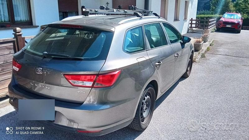 Usata Seat Leon Style 105 CV (77 kW) 2014 Grigio Station wagon