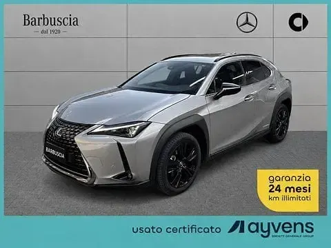 Usata Lexus UX 184 CV (135 kW) 2023 SUV
