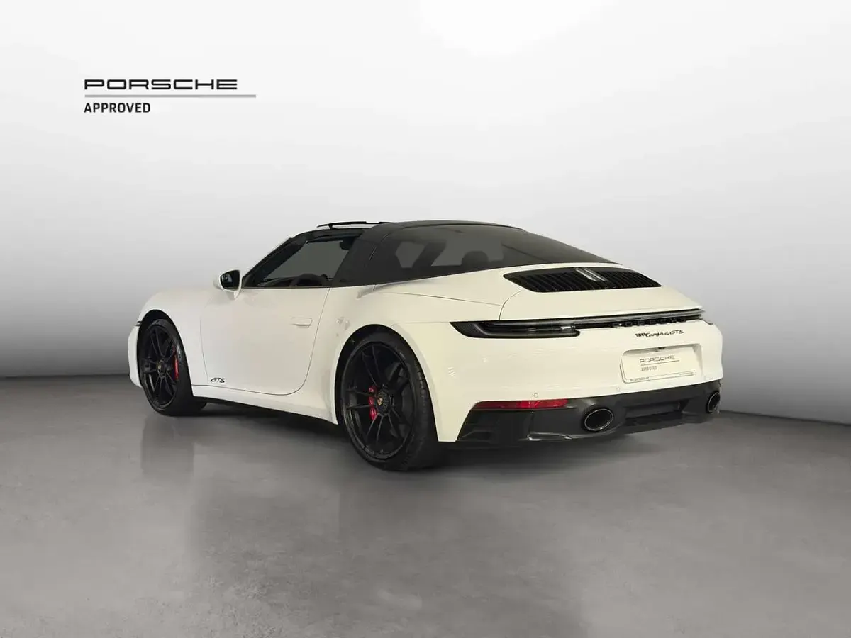 Usata Porsche 911 Carrera 4 GTS Targa 480 CV (353 kW) 2022 Bianco Cabrio