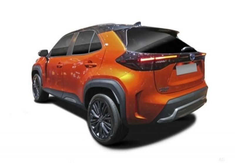 Usata Toyota Yaris Cross Trend 116 CV (85 kW) 2022 Grigio SUV