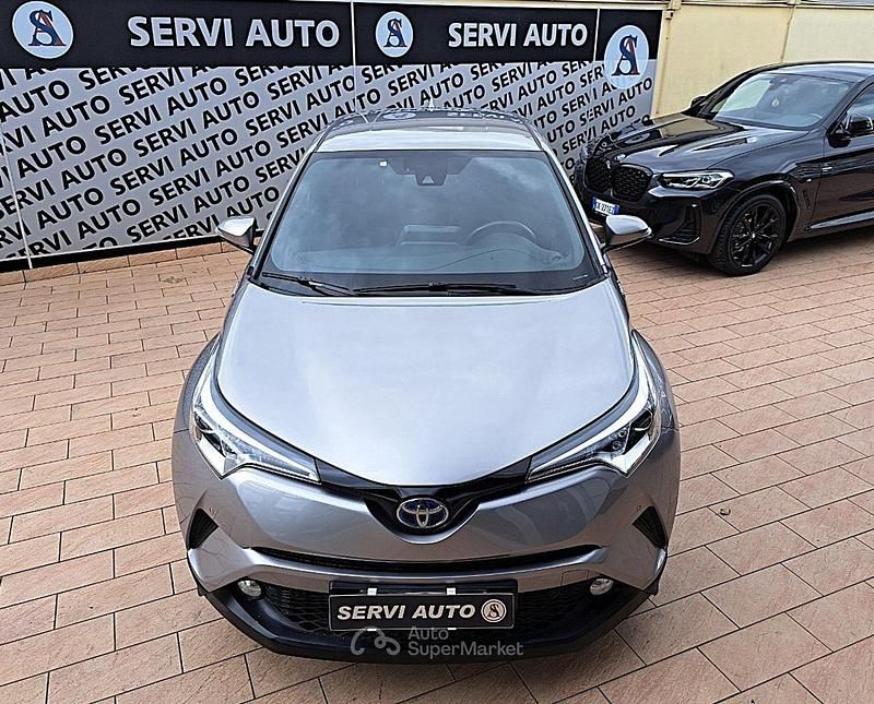 Usata Toyota C-HR Style 122 CV (89 kW) 2018 Grigio SUV