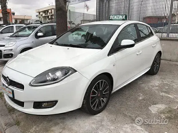 Usata Fiat Bravo 150 CV (110 kW) 2009 Bianco Utilitaria