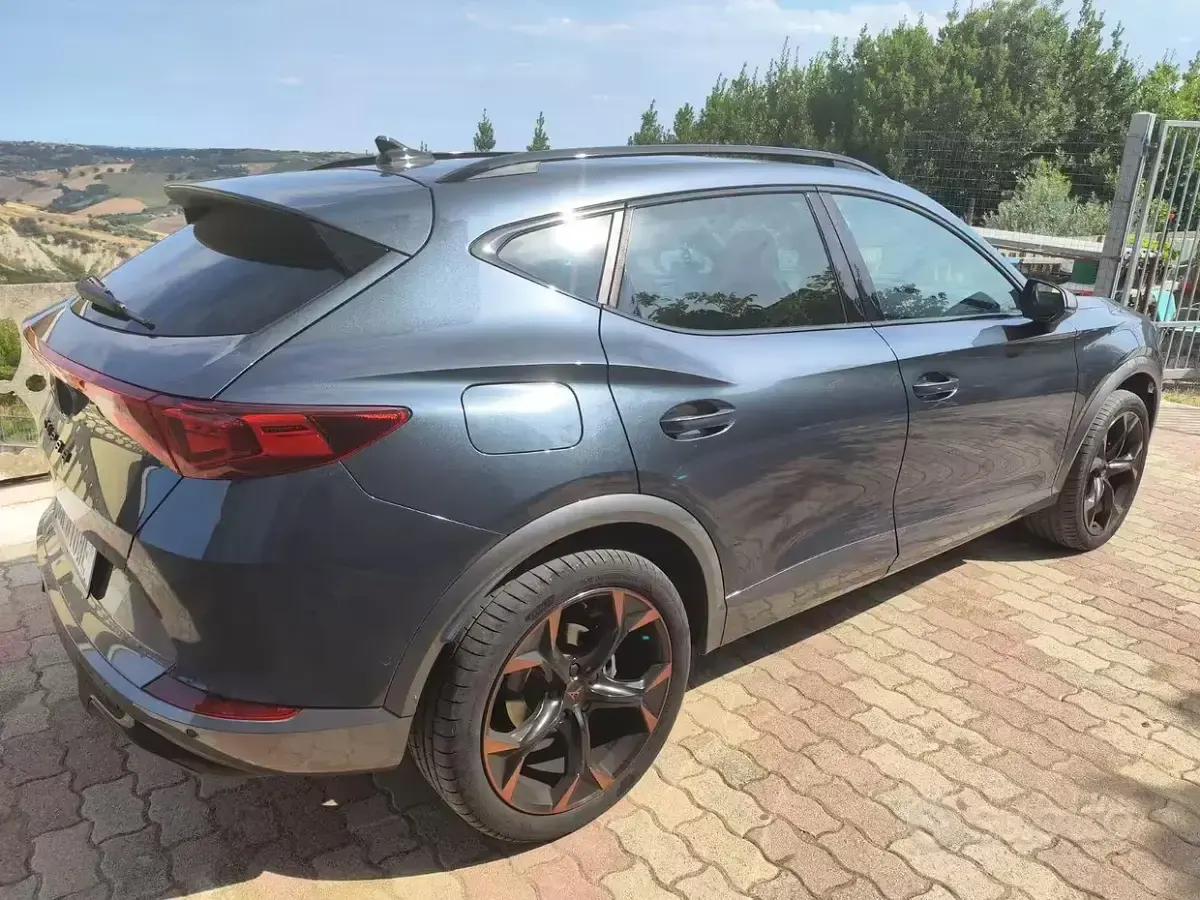Usata Cupra Formentor 150 CV (110 kW) 2023 Grigio SUV