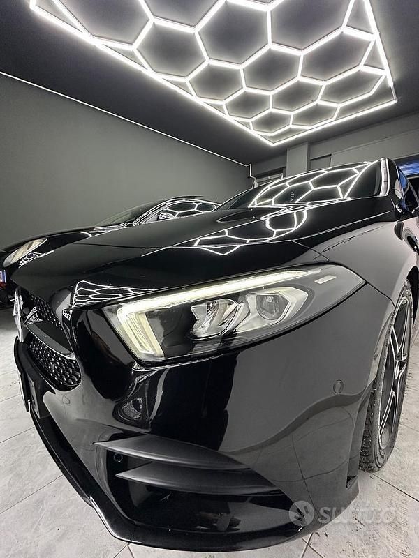 Usata Mercedes A180 Premium 116 CV (85 kW) 2021 Nero Berlina