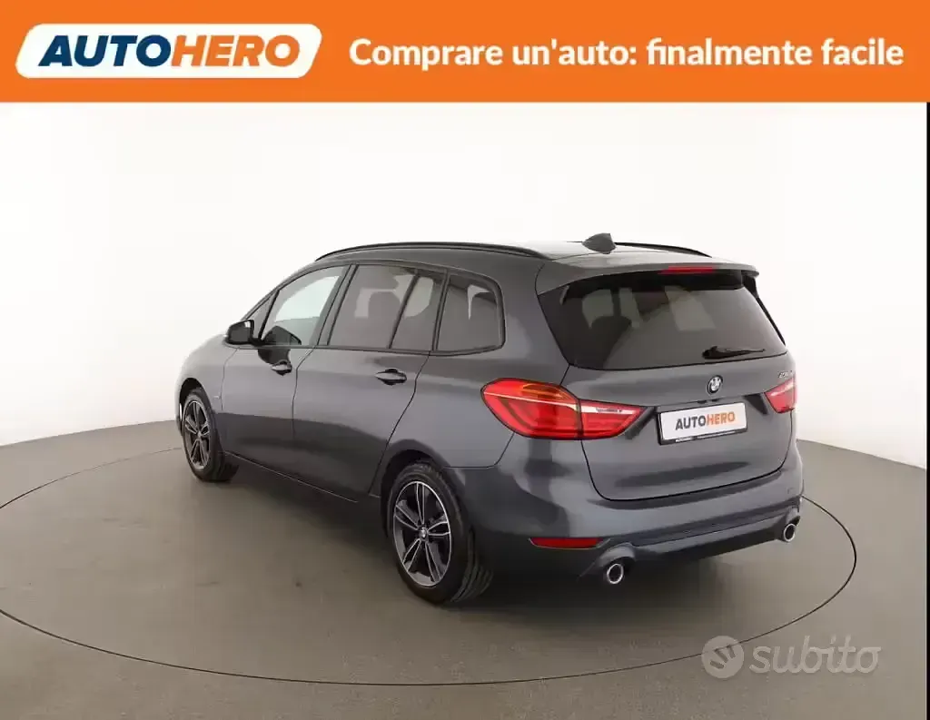 Usado BMW 218 Sport Line 150 HP (110 kW) 2018 Cinzento Monovolume