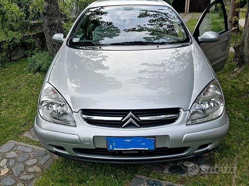 Usata Citroën C5 109 CV (80 kW) 2003 Grigio Berlina