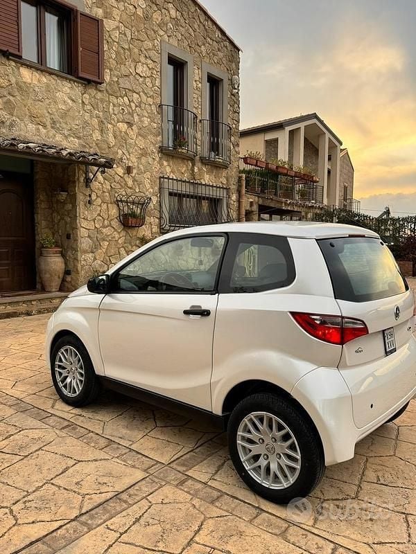 Usata Aixam City Pack 2022 Bianco Utilitaria