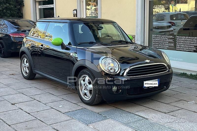 Usata Mini ONE 75 CV (55 kW) 2010 Nero Utilitaria