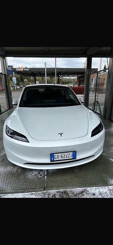 Usata Tesla Model 3 Standard Range 88 kW (120 CV) 2025 Berlina