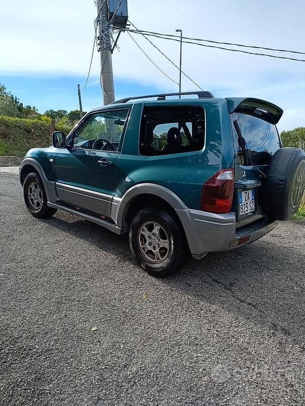 Usata Mitsubishi Pajero 160 CV (117 kW) 2004 SUV