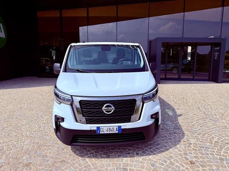 Gebraucht Nissan Primastar 110 PS (80 kW) 2023 Weiß Van / Kleinbus