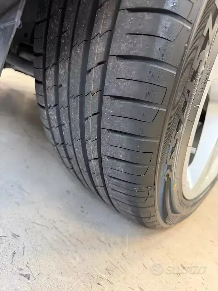 Usata Mercedes GLE350 258 CV (189 kW) 2018 Grigio SUV