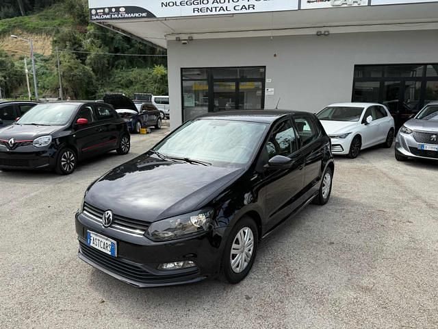 Usata VW Polo Trendline 60 CV (44 kW) 2015 Nero