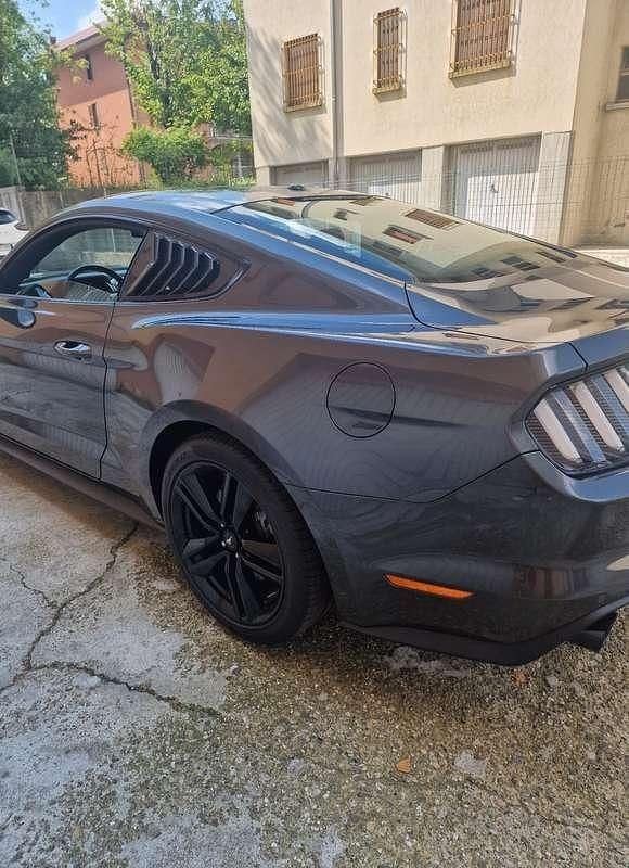 Usata Ford Mustang Fastback 317 CV (233 kW) 2018 Coupé