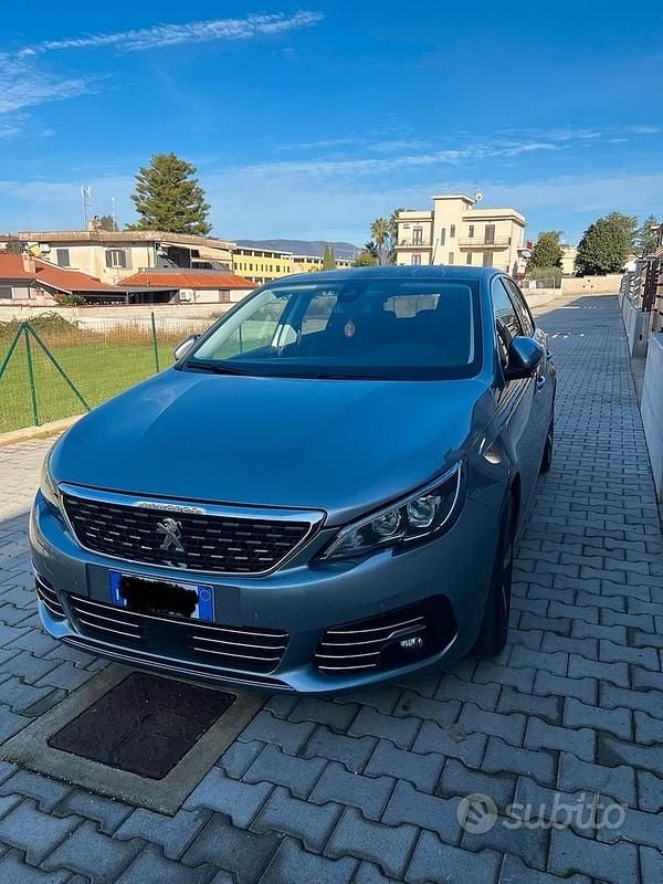 Grigio Usata 2019 Peugeot 308 SW GT-line Station wagon | 11.700 € (Buon prezzo) - Immagine 1/4
