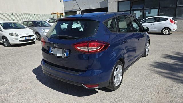 Usata Ford C-MAX Titanium 120 CV (88 kW) 2016 Blu Monovolume