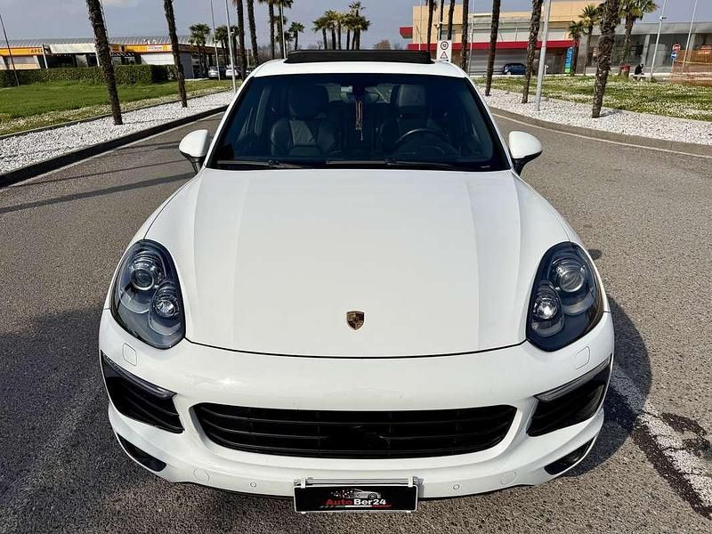 Usata Porsche Cayenne Platinum Edition 250 CV (183 kW) 2017 Bianco SUV